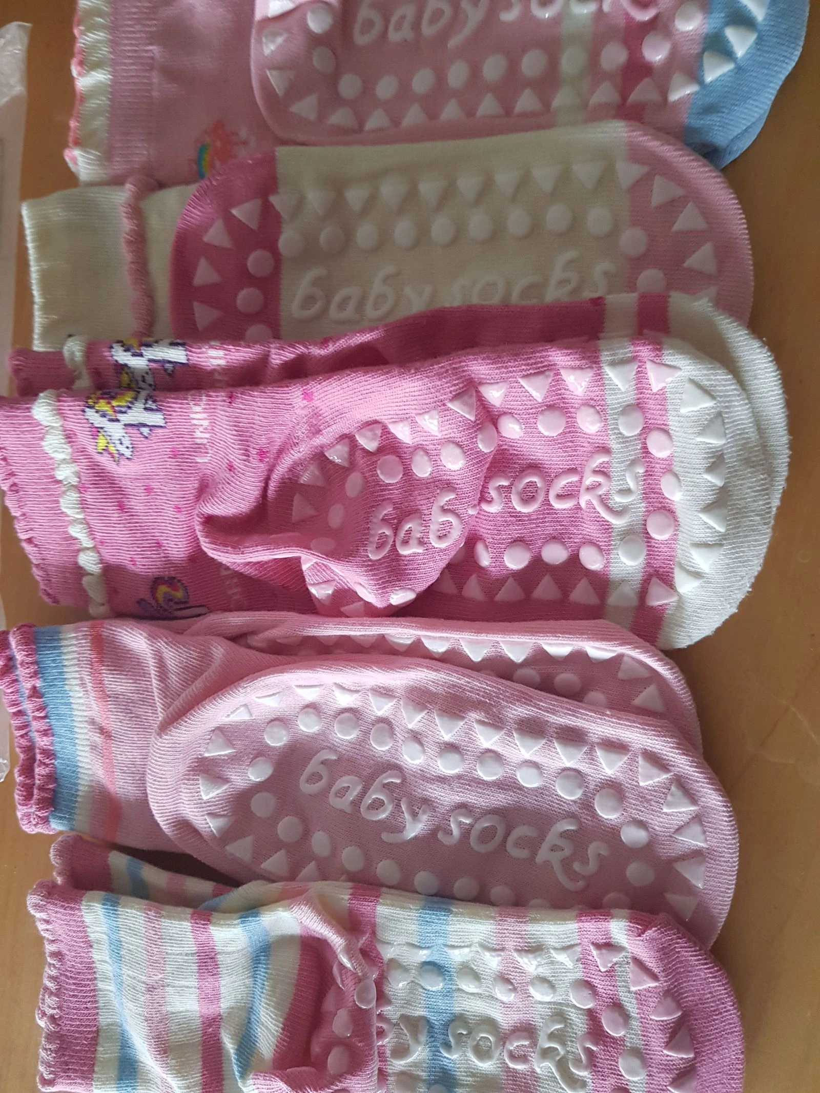 Lote de 5 pares de meias antiderrapantes – photo 2